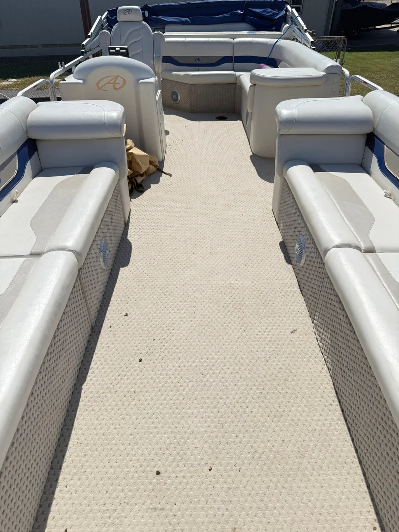 Slide: The Image of Avalon LS 2400 2008 - 12