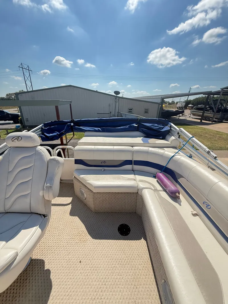 Slide: The Image of Avalon LS 2400 2008 - 22