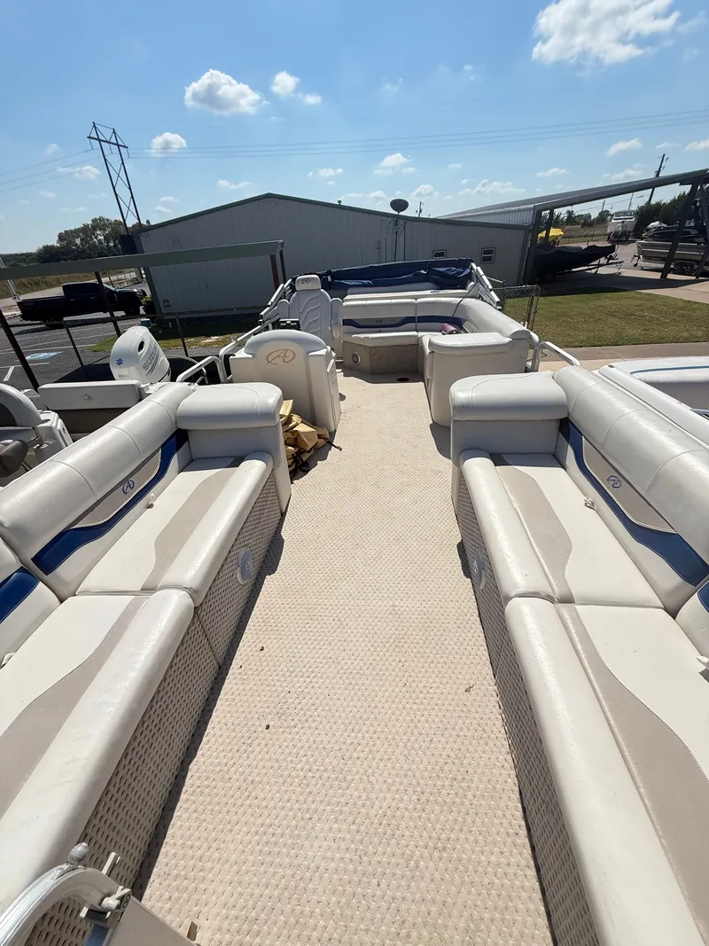 Slide: The Image of Avalon LS 2400 2008 - 27