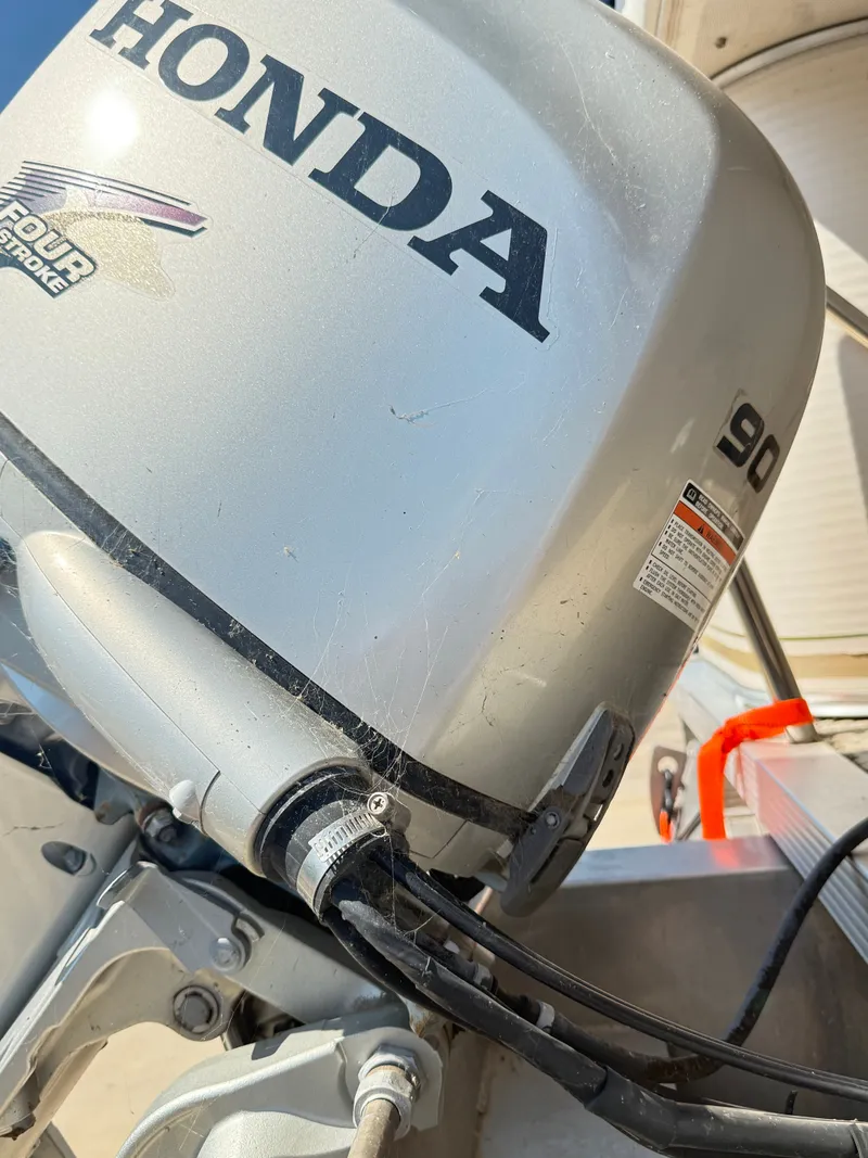 Slide: The Image of Avalon LS 2400 2008 - 29