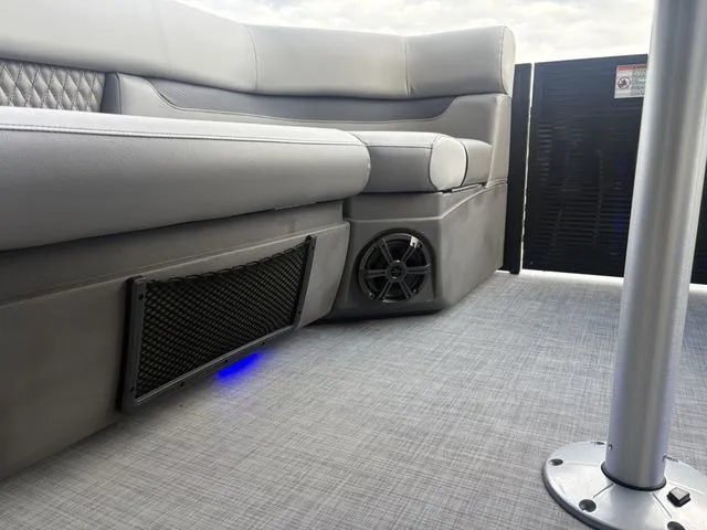 Slide: The Image of Princecraft VECTRA 21 RL / 60ELPT CT EFI 4S 2026 - 6