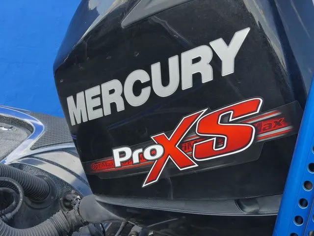 Slide: The Image of Triton 21 TrX 2017 - 10