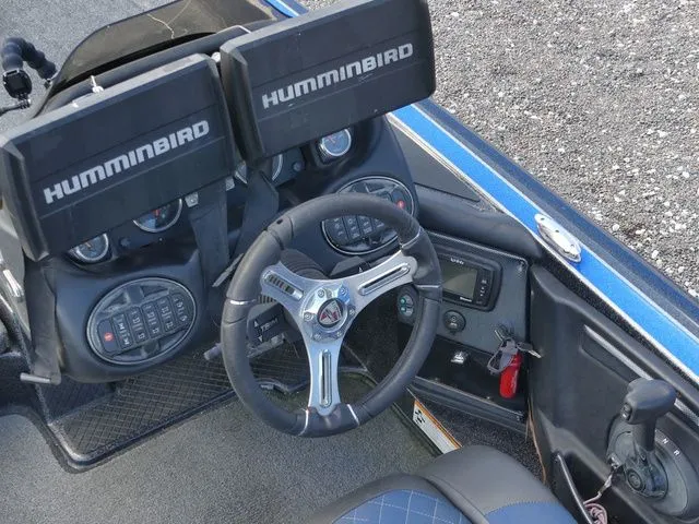 Slide: The Image of Triton 21 TrX 2017 - 16