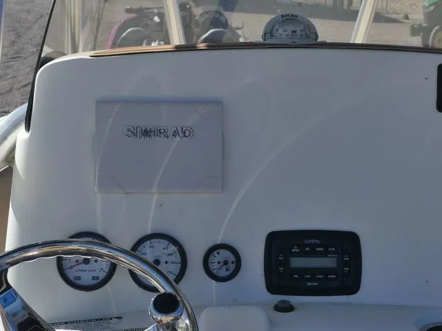 Slide: The Image of NauticStar 22 XS 2019 - 21