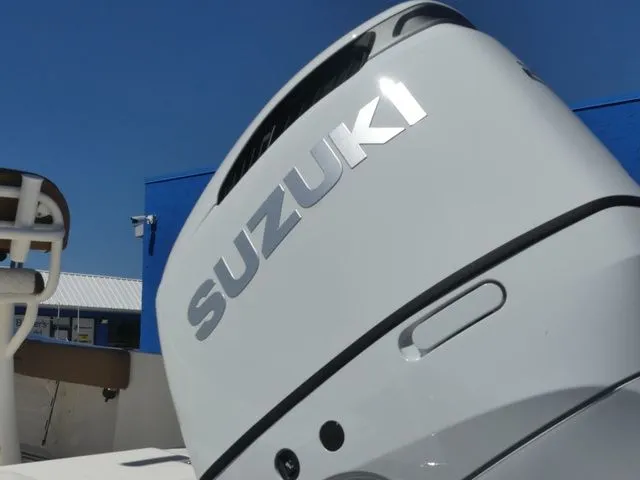 Slide: The Image of Pioneer 220 Bay Sport 2026 - 11