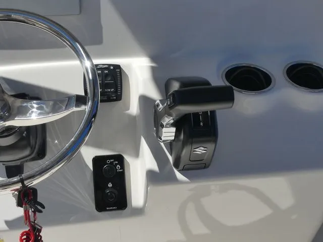 Slide: The Image of Pioneer 220 Bay Sport 2026 - 26