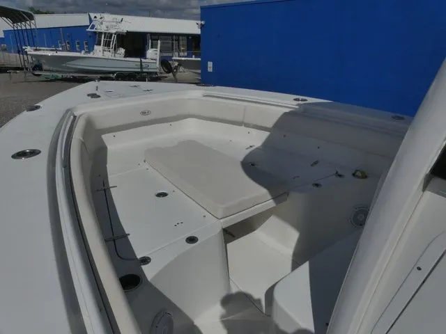 Slide: The Image of Sea Hunt Gamefish 27 Forward Seating 2021 - 13