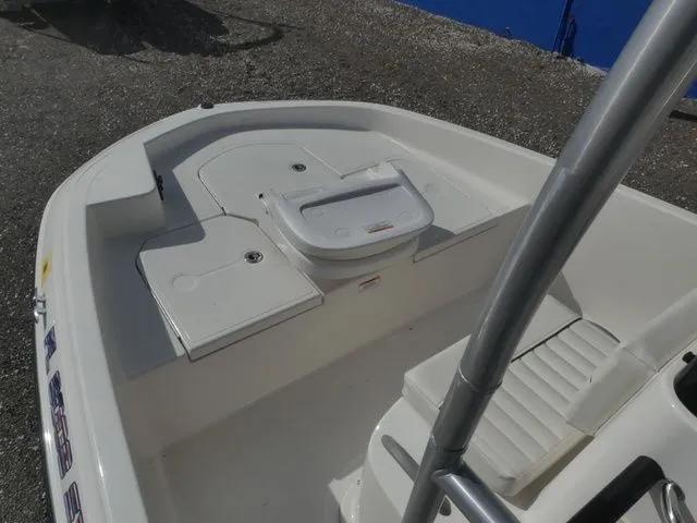 Slide: The Image of Bayliner Element E18 2021 - 13