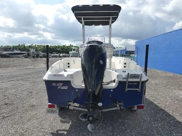 Slide: The Image of Bayliner Element E18 2021 - 5