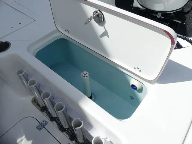 Slide: The Image of Sea Pro 230 DLX BAY 2026 - 13