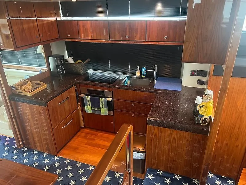 Slide: The Image of Fairline Squadron 65 2011 - 7