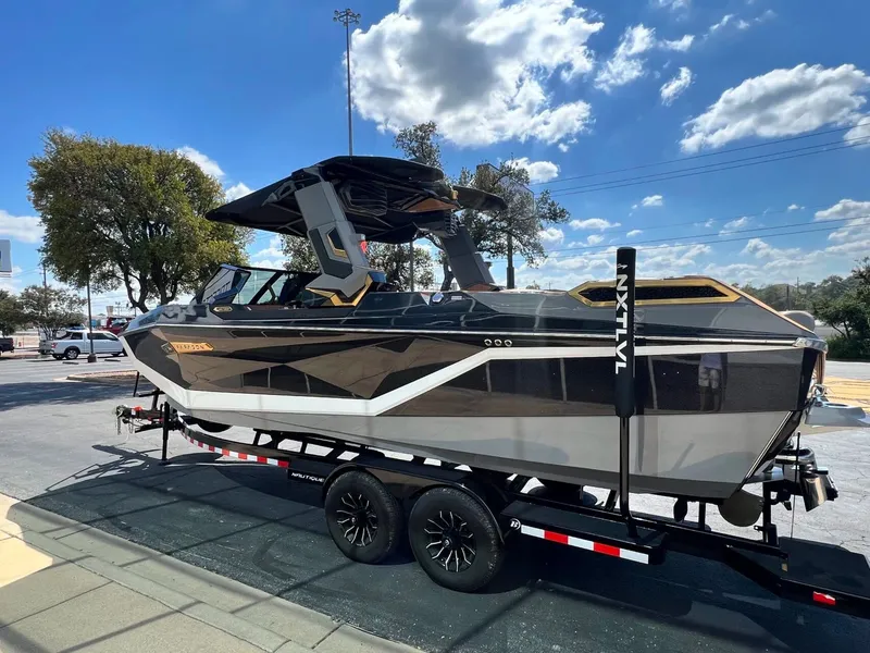 Slide: The Image of Nautique Super Air Nautique G25 Paragon 2025 - 10