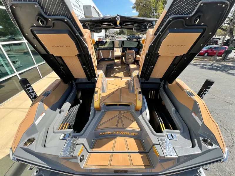 Slide: The Image of Nautique Super Air Nautique G25 Paragon 2025 - 22