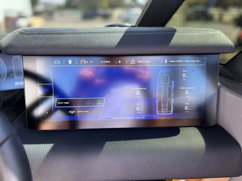 Slide: The Image of Nautique Super Air Nautique G25 Paragon 2025 - 59