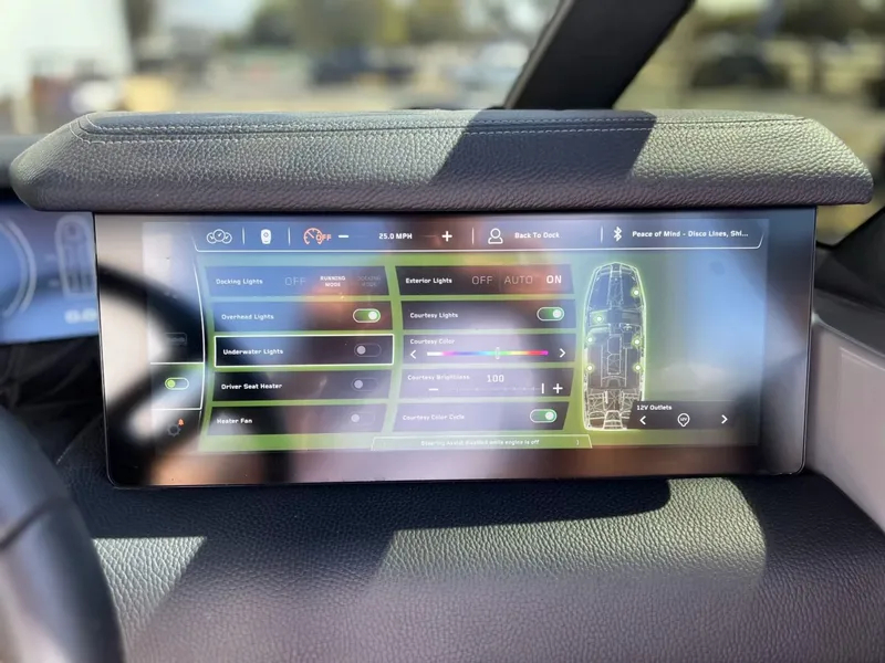 Slide: The Image of Nautique Super Air Nautique G25 Paragon 2025 - 60