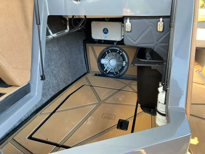 Slide: The Image of Nautique Super Air Nautique G25 Paragon 2025 - 62