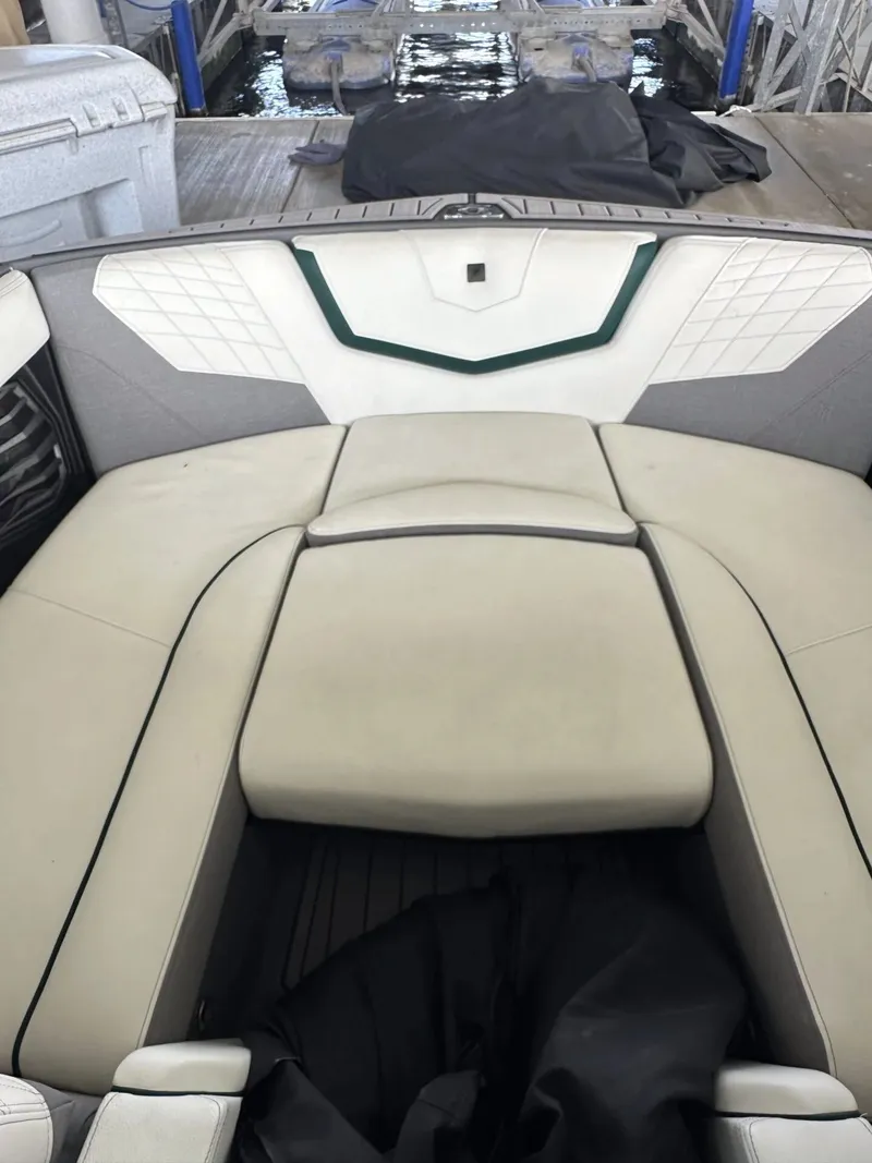 Slide: The Image of Nautique G23 2023 - 16