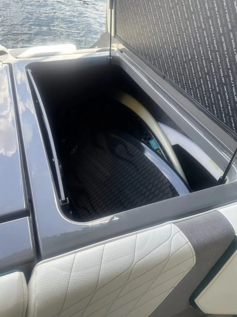 Slide: The Image of Nautique G23 2023 - 20