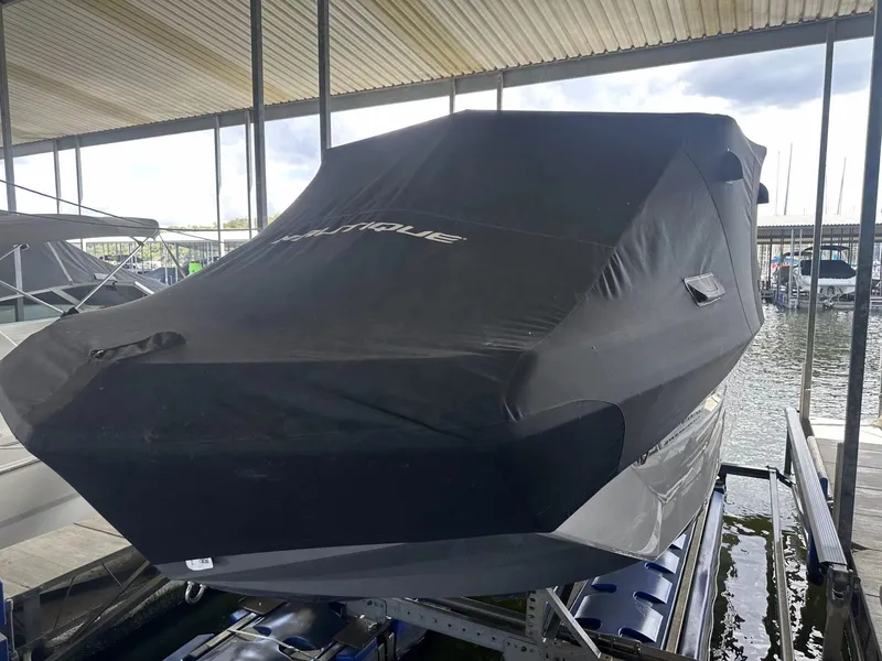 Slide: The Image of Nautique G23 2023 - 25