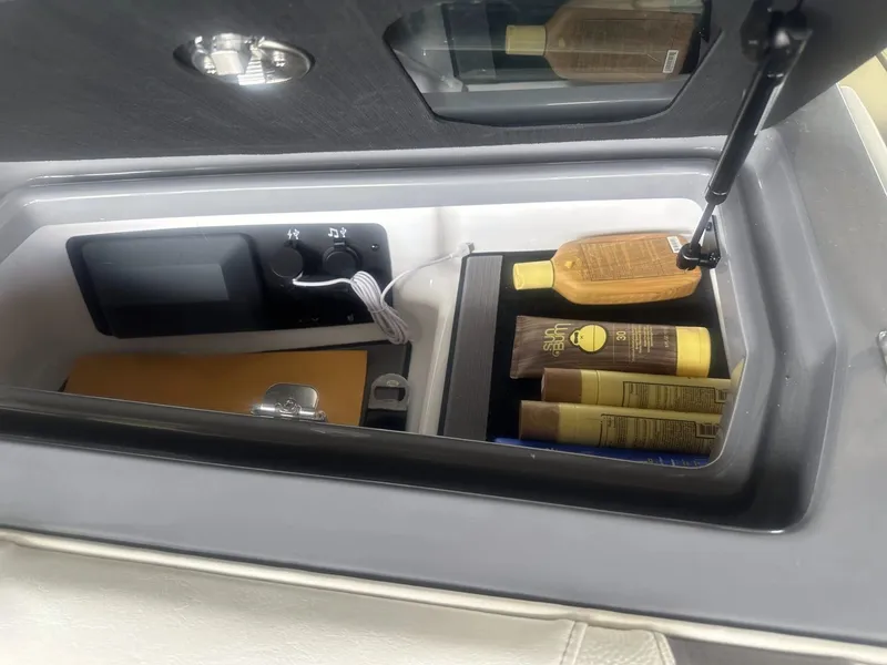 Slide: The Image of Nautique G23 2023 - 27