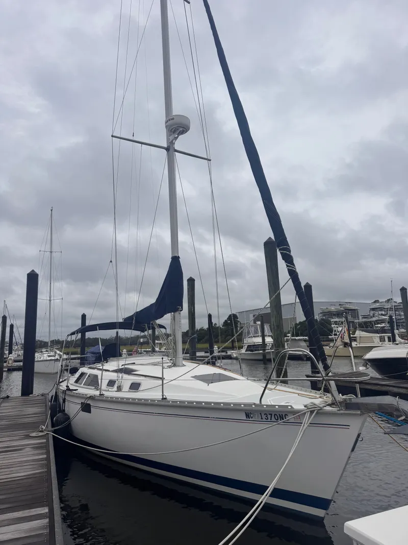 Slide: The Image of Hunter Legend 35.5 1994 - 3