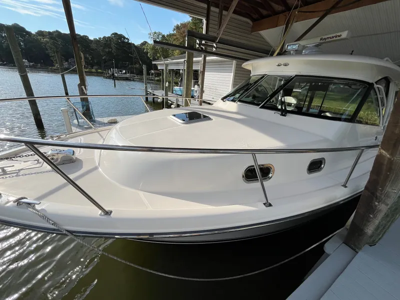 Slide: The Image of 2010 Pursuit 345 Legasea Marine - 5