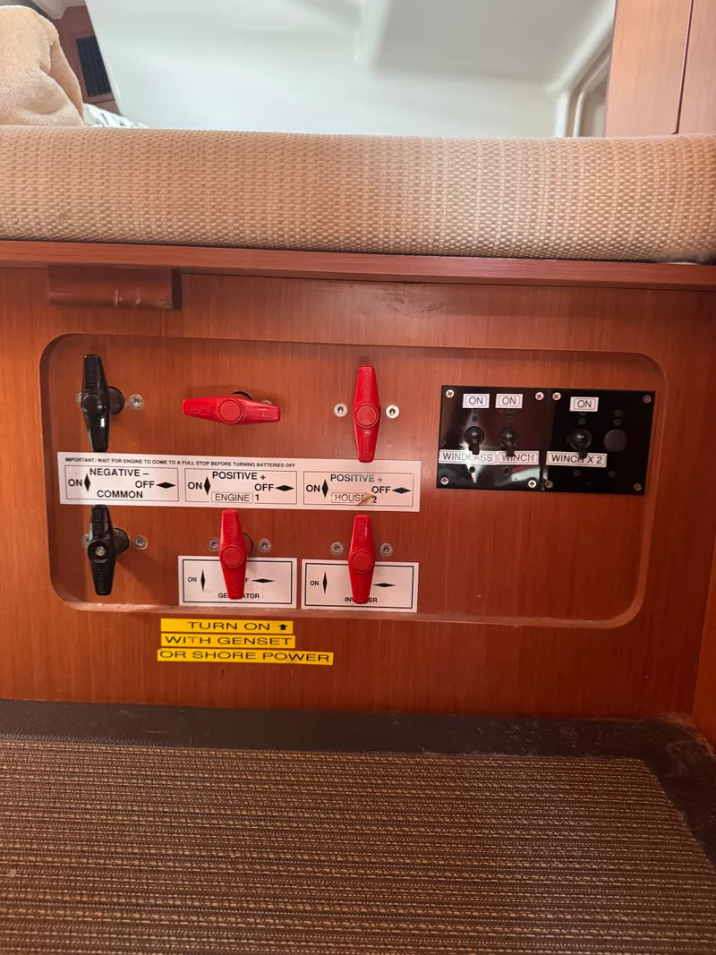 Slide: The Image of Beneteau Oceanis 43 2008 - 32