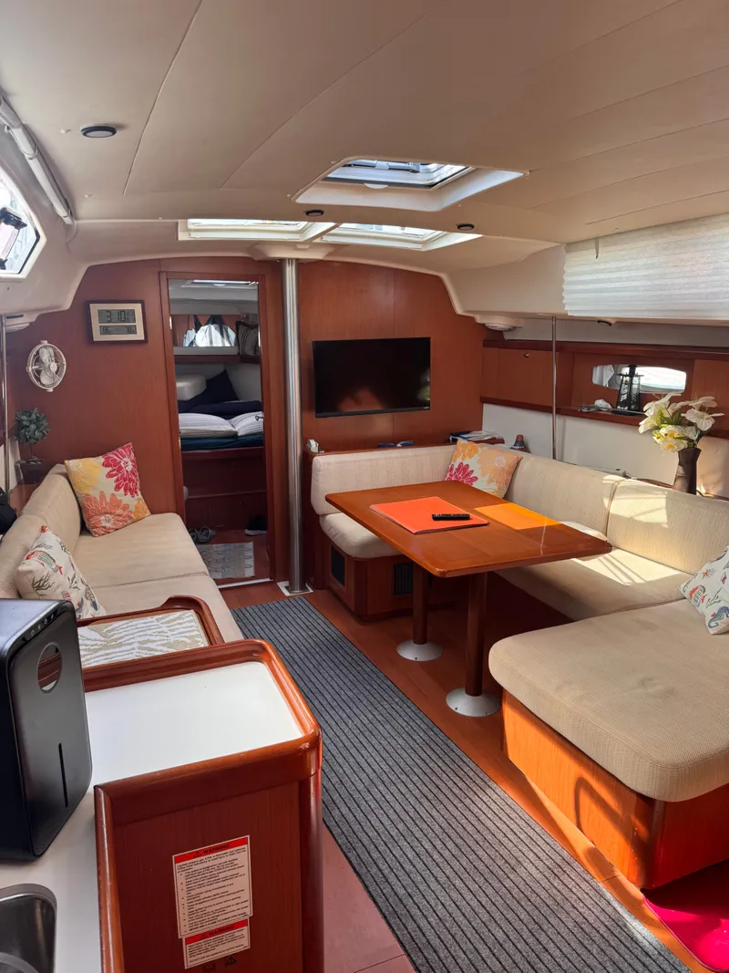 Slide: The Image of Beneteau Oceanis 43 2008 - 34