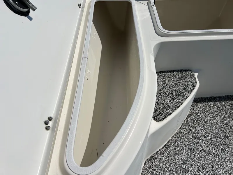 Slide: The Image of Triton 22 LTS 2007 - 14