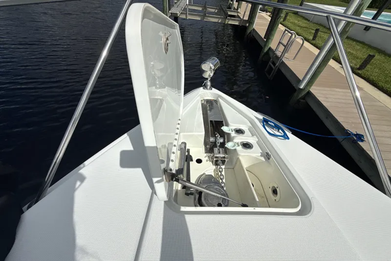 Slide: The Image of 2009 Formula 40 Performance Cruiser bow with anchor and mooring equipment. - 65