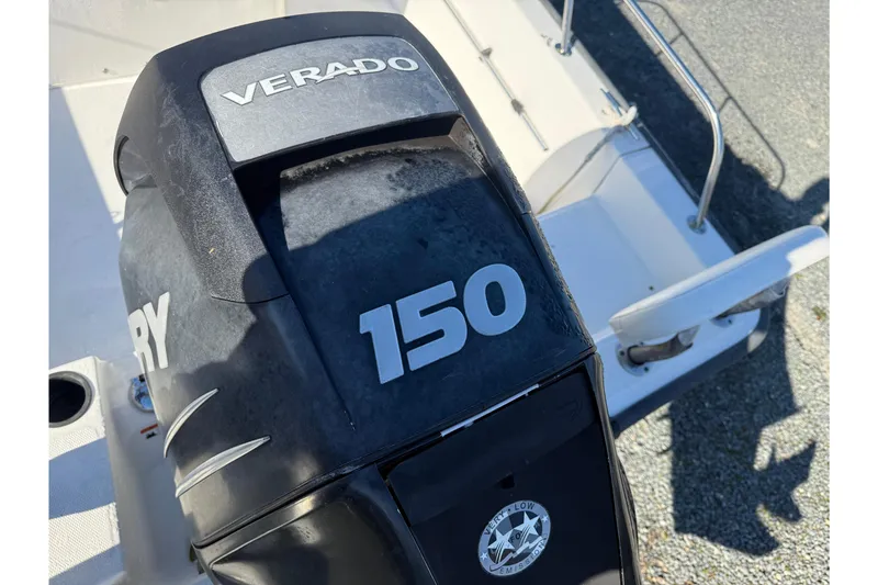 Slide: The Image of Mercury Verado 150 engine on 2014 Boston Whaler 190 Montauk boat. - 9