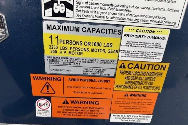 Slide: The Image of 2017 South Bay 222 RS capacity and safety warning labels, including maximum load and cautionary notes. - 27
