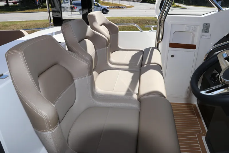 Slide: The Image of Control panel of Nimbus T11 2025 with labeled buttons for various functions. - 30