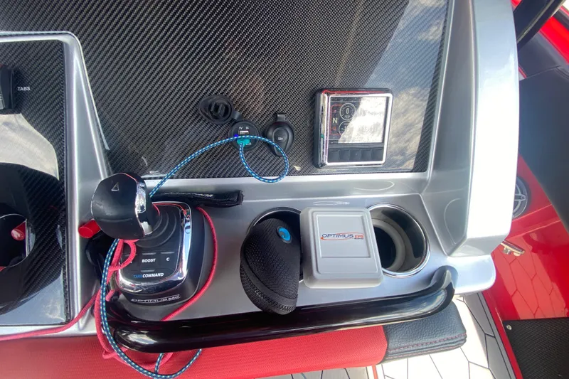 Slide: The Image of Control panel of 2021 Fountain 34 SC boat with joystick and Optimus EPS system. - 23