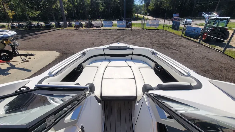 Slide: The Image of Yamaha 275SD 2024 - 12