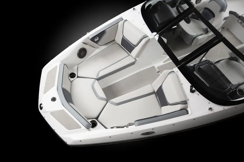 Slide: The Image of Scarab 195 SE 2026 - 8