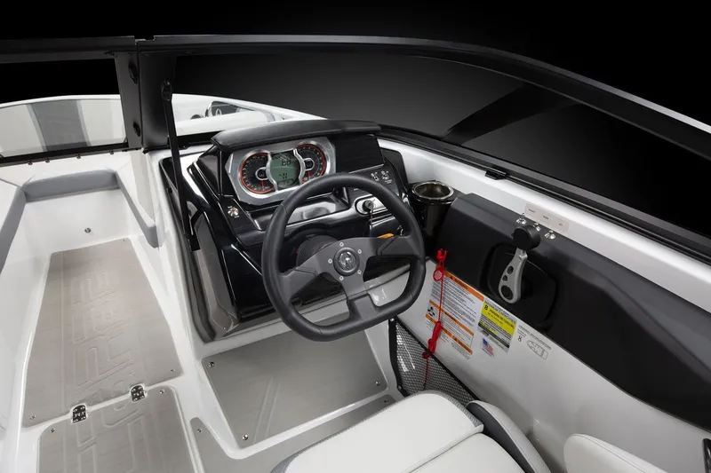 Slide: The Image of Scarab 195 SE 2026 - 9