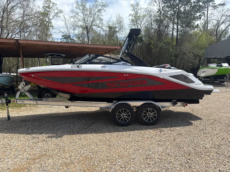 Slide: The Image of Scarab 215 LX Wake 2026 - 7