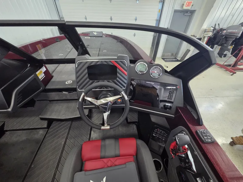 Slide: The Image of Vexus Boats DVX22 2026 - 22