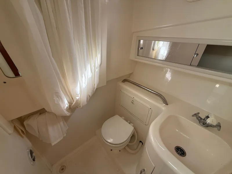 Slide: The Image of Cabo 31 Express 1998 - 4