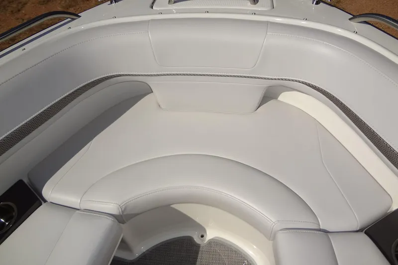 Slide: The Image of Throttle control of a 2020 Formula 240 Bowrider boat interior. - 37