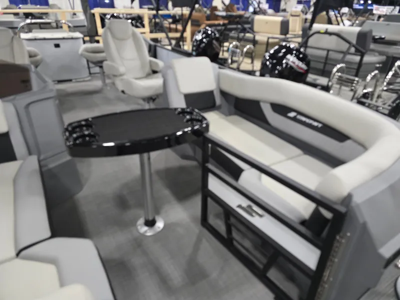 Slide: The Image of Starcraft VX 24 FD 2026 - 6