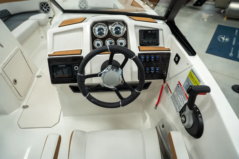 Slide: The Image of Starcraft SVX 210 IO 2025 - 14