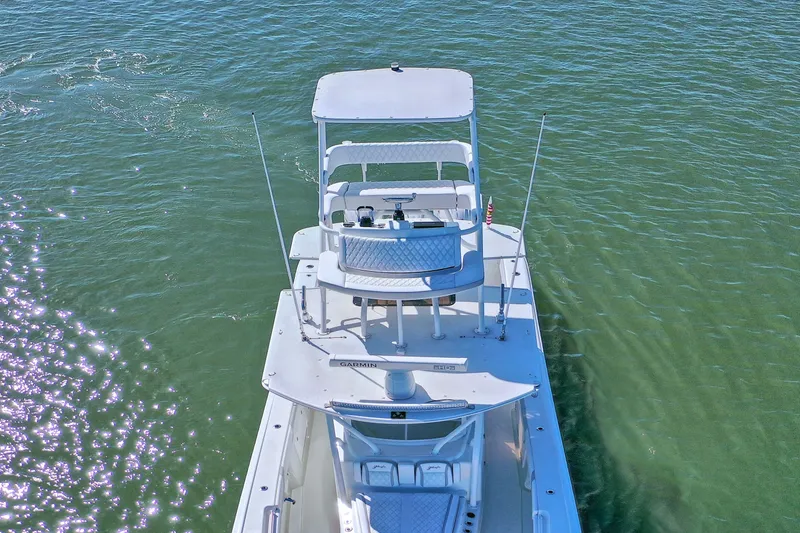 Slide: The Image of Yellowfin 42 Offshore 2015 - 14