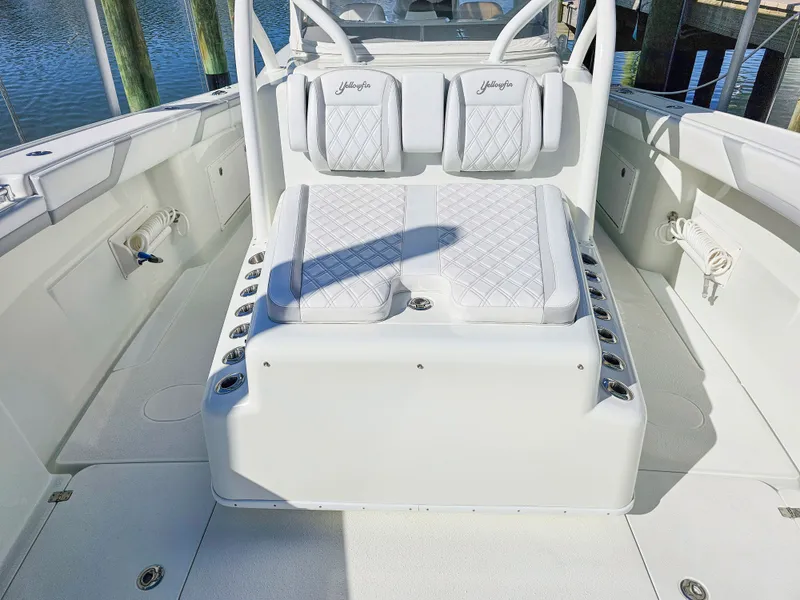 Slide: The Image of Yellowfin 42 Offshore 2015 - 19