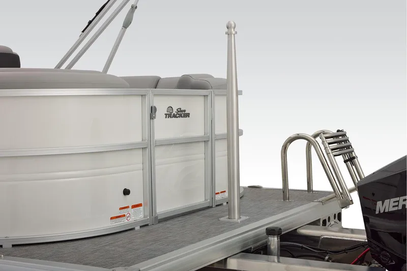 Slide: The Image of Sun Tracker Party Barge 22 XP3 2026 - 75