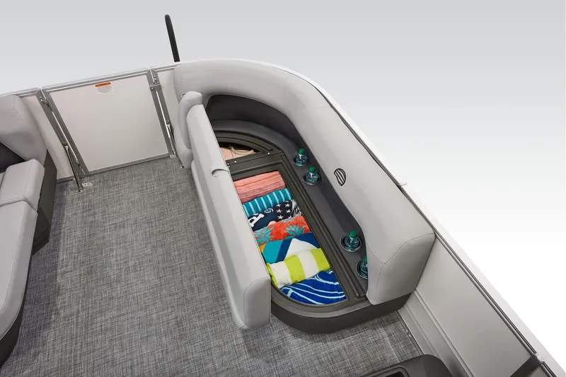 Slide: The Image of Captain's chair on 2026 Sun Tracker Party Barge 16 DLX pontoon boat. - 15