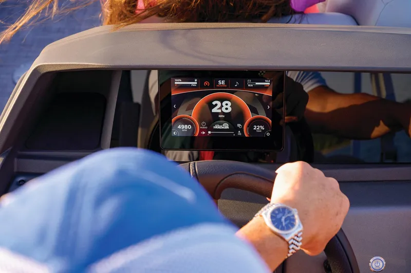 Slide: The Image of Sun Tracker Party Barge 22 DLX 2026 - 18