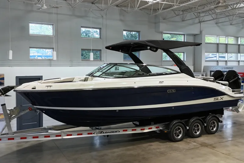 Slide: The Image of Sea Ray SLX 280 Outboard 2026 - 1