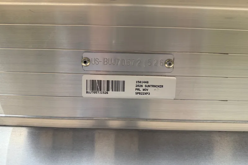 Slide: The Image of 2026 Sun Tracker Party Barge 22 XP3 identification plate with serial number and barcode. - 15